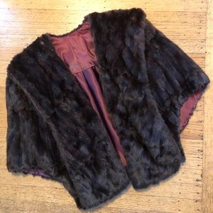 VINTAGE 40’s 50’s FUR CAPALET CAPE